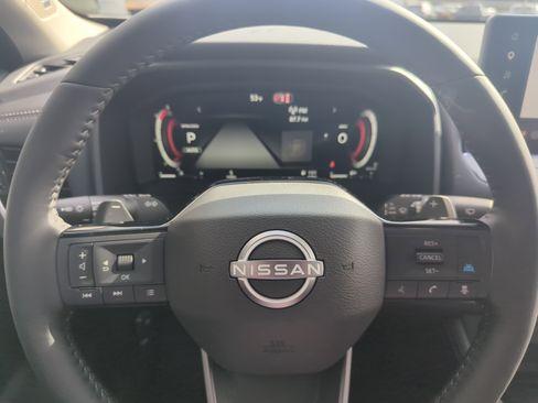 New 2026 Nissan Rogue Platinum AWD/4WD image 13