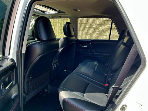 Used 2017 Toyota 4Runner TRD Off-Road Premium image 16