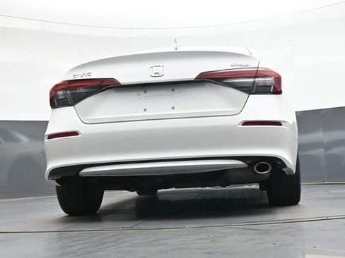 Used 2025 Honda Civic Sport image 32