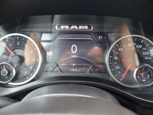Used 2025 RAM 1500 Big Horn AWD/4WD image 27