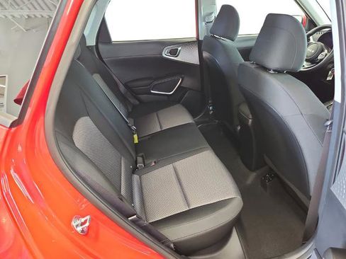 Certified 2024 Kia Soul LX FWD image 23