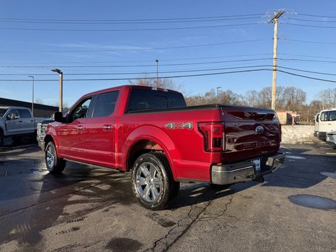 Used 2018 Ford F150 Lariat w/ Equipment Group 502A Luxury image 3