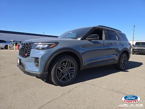 New 2026 Ford Explorer ST w/ Sun And Sound Package image 2