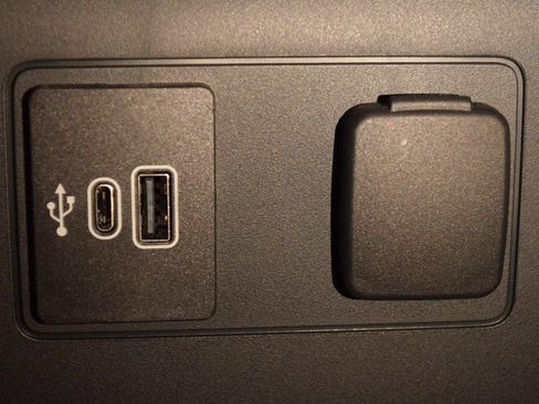 New 2026 Ford Explorer Active w/ Active Comfort Package image 16