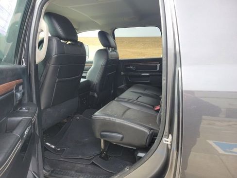 Used 2014 RAM 2500 Laramie w/ Convenience Group image 27