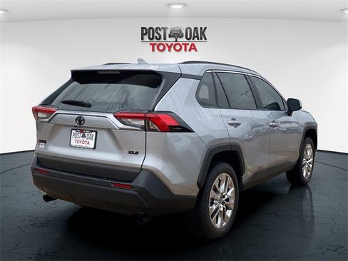 New 2025 Toyota RAV4 XLE Premium image 7