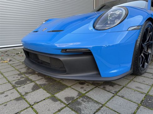 Used 2023 Porsche 911 GT3 image 32