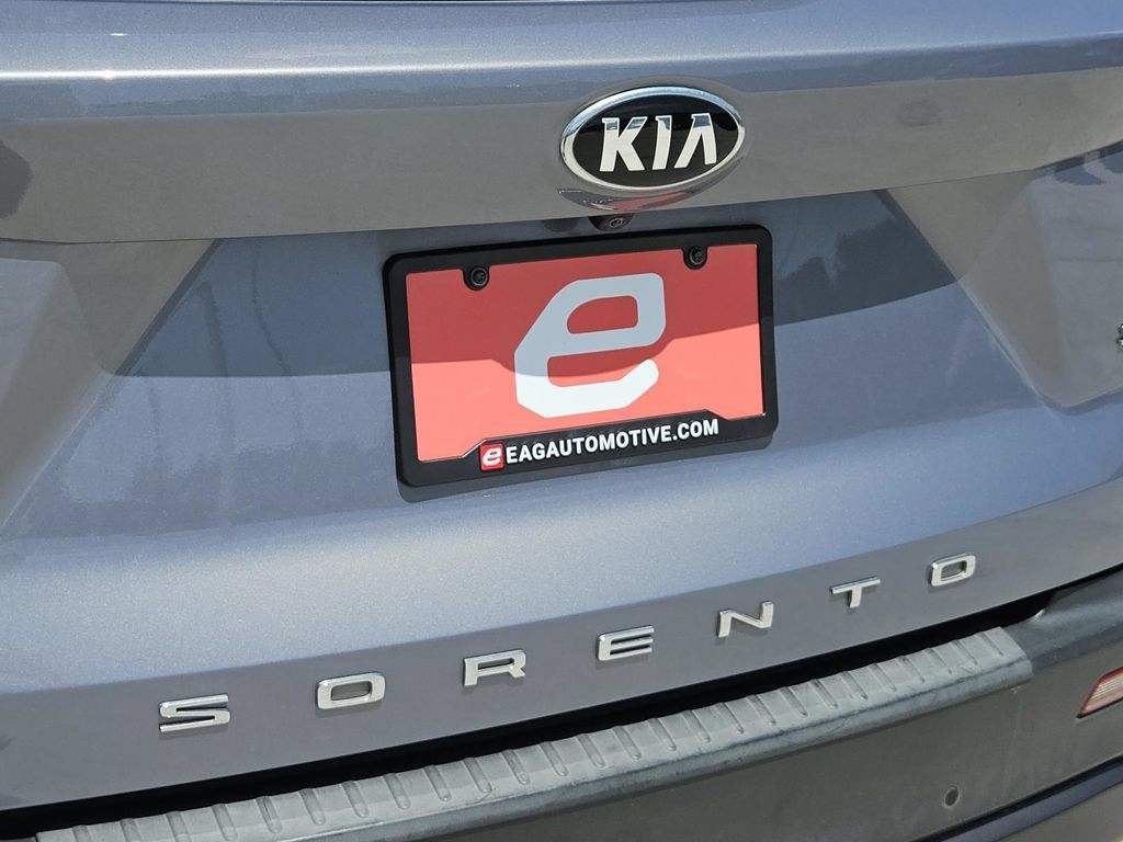 Used 2021 Kia Sorento S AWD/4WD image 44