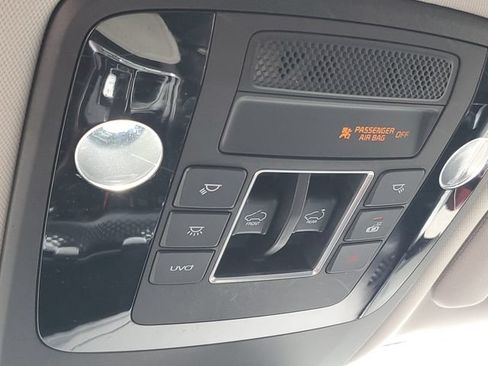 Used 2022 Kia Carnival SX Prestige FWD image 22