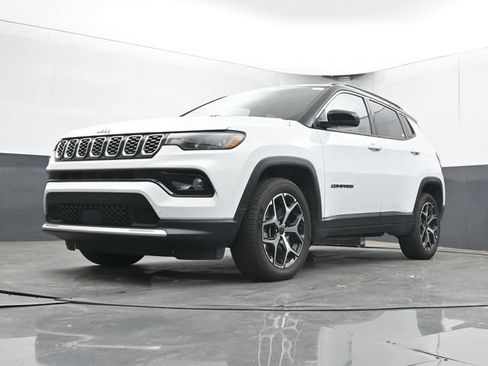 Used 2025 Jeep Compass Limited AWD/4WD image 45
