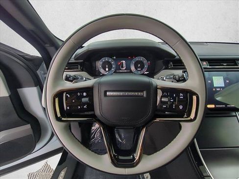 Certified 2026 Land Rover Range Rover Velar Dynamic SE AWD/4WD image 30