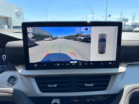 Certified 2026 Ford Explorer Active AWD/4WD image 15