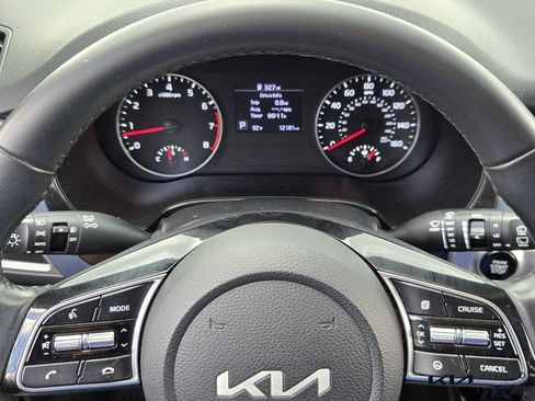 Certified 2023 Kia Seltos S w/ Navigation Package FWD image 29