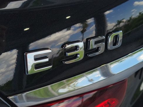 Used 2022 Mercedes-Benz E 350 Sedan image 7