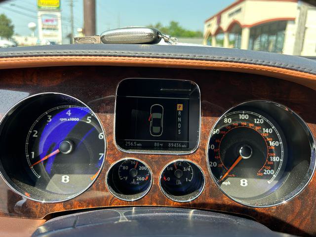 Used 2006 Bentley Flying Spur Flying Spur AWD/4WD image 16