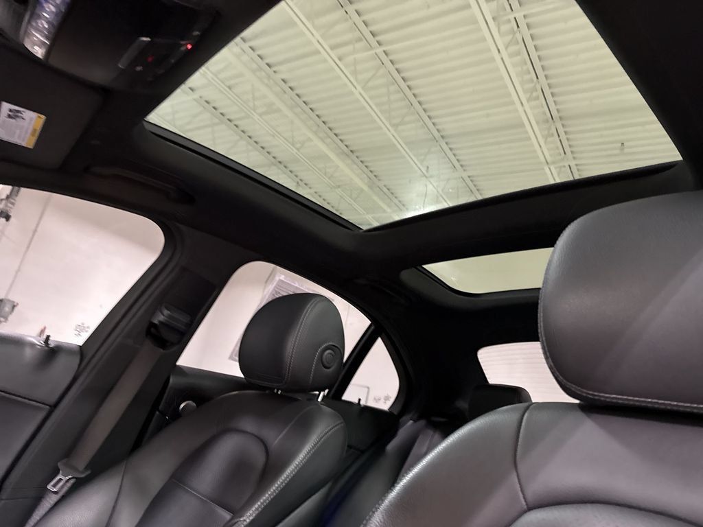 Used 2021 Mercedes-Benz C 300 4MATIC Sedan w/ Premium Package image 19
