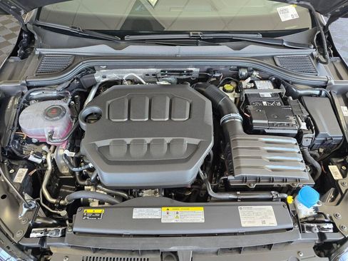 New 2026 Volkswagen GTI SE FWD image 11