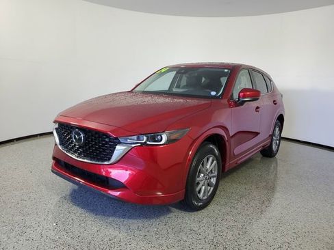 Used 2024 MAZDA CX-5 AWD 2.5 S w/ Preferred Package image 3