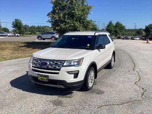 Certified 2019 Ford Explorer XLT AWD/4WD image 1