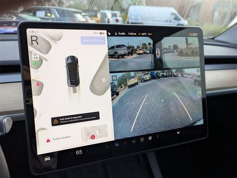 Used 2024 Tesla Model Y Long Range image 22