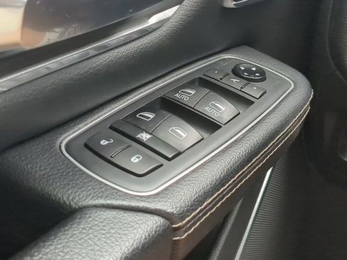 Used 2021 RAM 1500 Laramie image 24