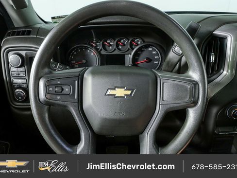 Used 2022 Chevrolet Silverado 1500 Custom AWD/4WD image 9