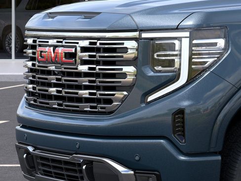 New 2026 GMC Sierra 1500 Denali w/ Denali Reserve Package AWD/4WD image 13