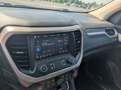 Used 2023 GMC Acadia Denali w/ Denali Ultimate Package AWD/4WD image 19