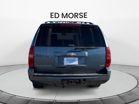 Used 2010 Chevrolet Suburban LS w/ Interior Plus Package image 4