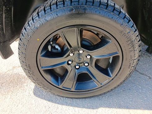 Used 2023 RAM 1500 Big Horn image 39