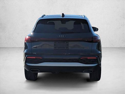 Used 2025 Audi Q5 Premium Plus AWD/4WD image 7