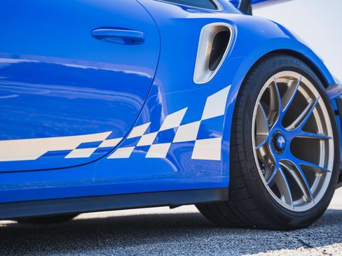 Used 2025 Porsche 911 GT3 RS RWD image 9