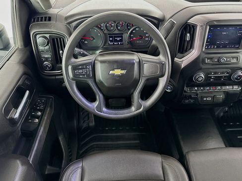 Used 2024 Chevrolet Silverado 2500 W/T AWD/4WD image 15