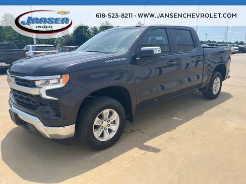 Used 2024 Chevrolet Silverado 1500 LT w/ Convenience Package II AWD/4WD image 3