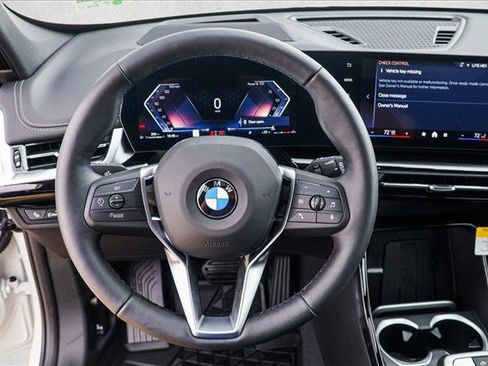New 2027 BMW X1 xDrive28i AWD/4WD image 13