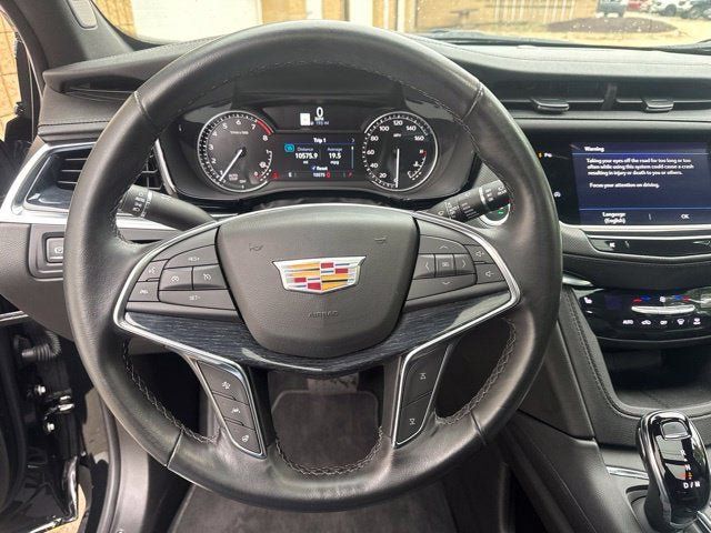 Used 2024 Cadillac XT5 Premium Luxury FWD image 10
