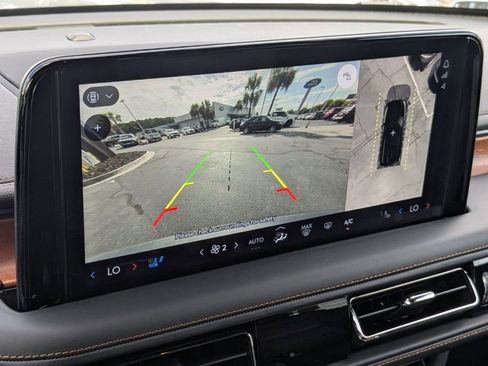 New 2025 Lincoln Aviator Black Label w/ Black Label Special Edition AWD/4WD image 24
