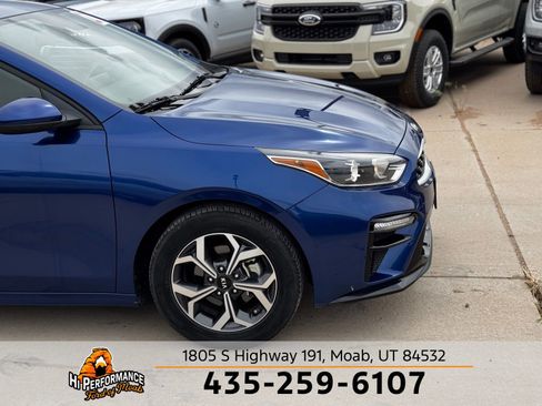 Used 2021 Kia Forte LXS FWD image 4