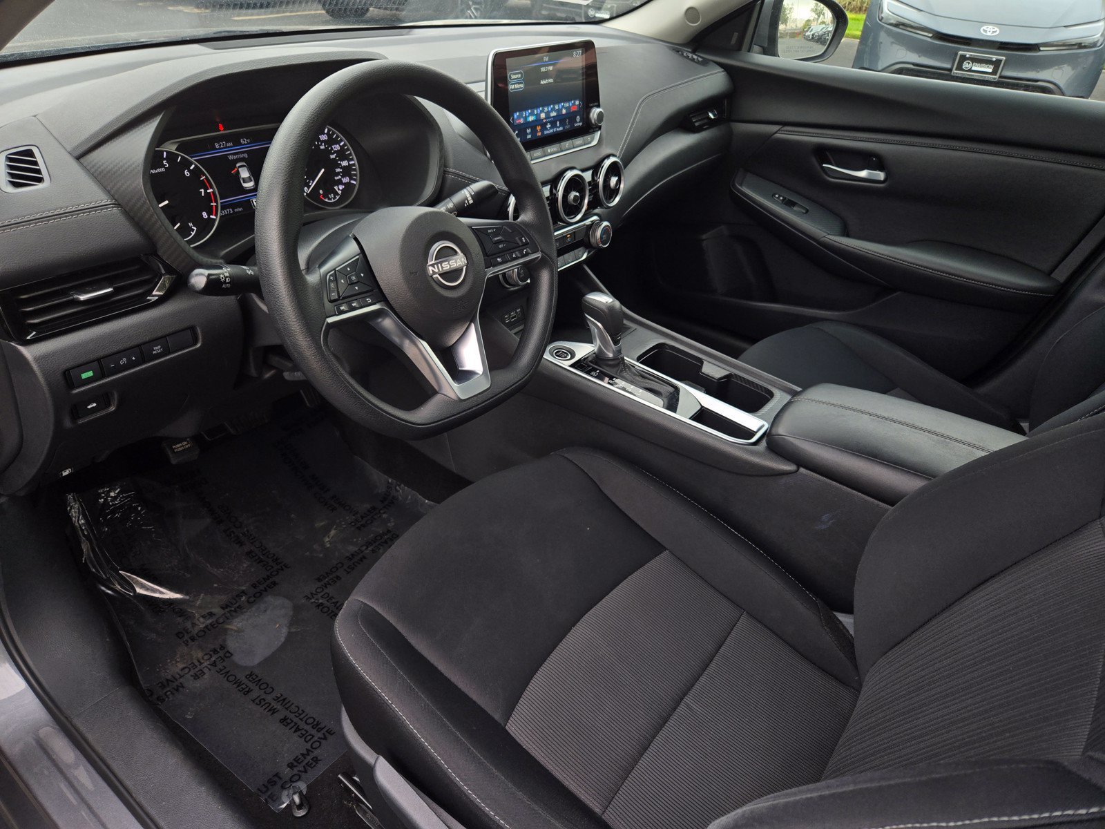 Used 2025 Nissan Sentra SV FWD image 7