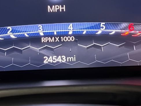 Used 2025 Jeep Compass Trailhawk w/ Trailhawk Elite Group AWD/4WD image 16