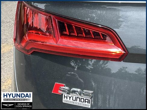 Used 2018 Audi SQ5 Prestige AWD/4WD image 14