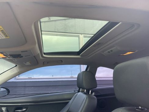 Used 2009 BMW 328i Coupe image 26