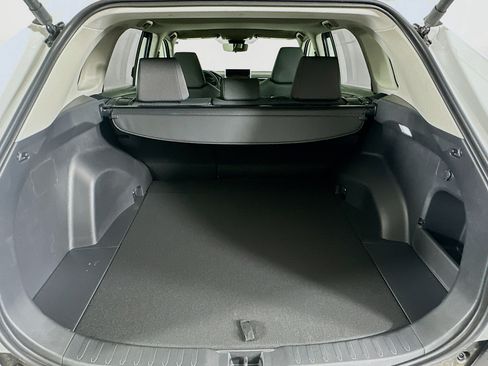 Used 2025 Toyota RAV4 XLE w/ Convenience Package FWD image 30