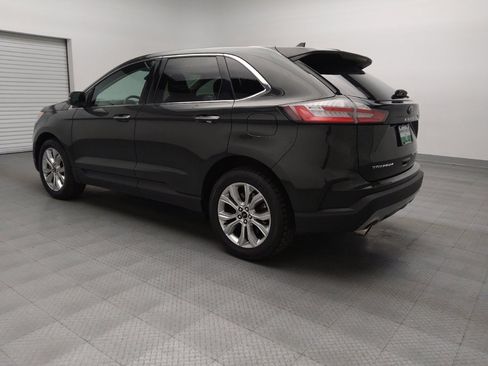 Used 2024 Ford Edge Titanium image 5