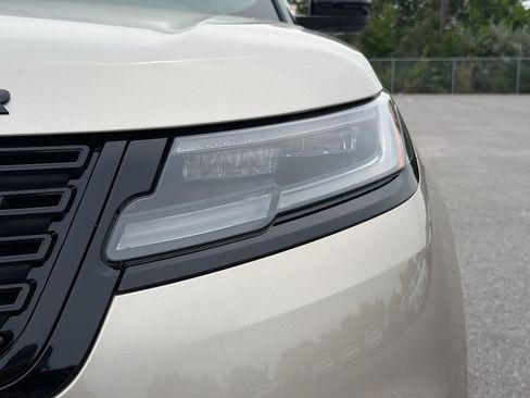 New 2026 Land Rover Range Rover Velar Belgravia AWD/4WD image 8