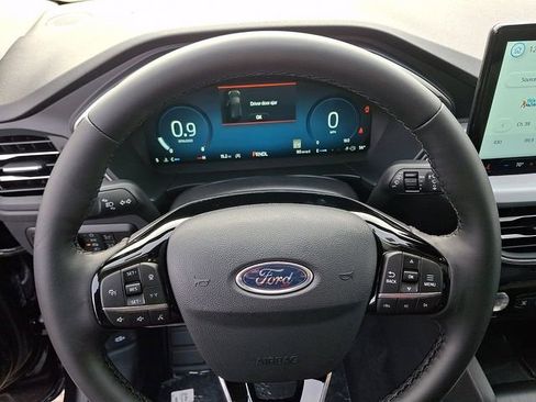New 2026 Ford Escape Platinum w/ Premium Technology Package AWD/4WD image 14