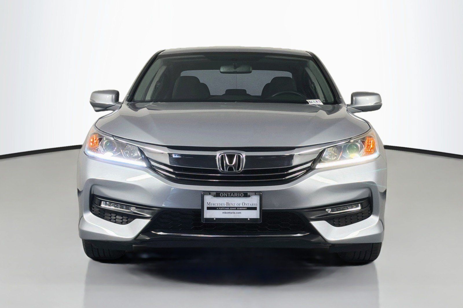 Used 2016 Honda Accord EX image 3
