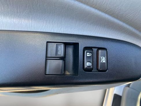 Used 2015 Toyota Tacoma 4x4 Access Cab V6 w/ Convenience Package image 17