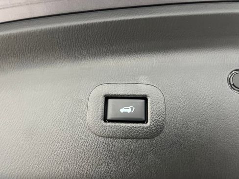 Used 2024 INFINITI QX80 Luxe image 46