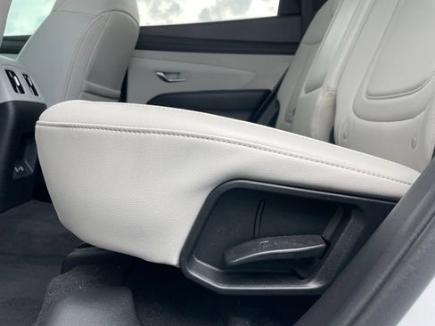 Used 2025 Hyundai Tucson SEL FWD image 37